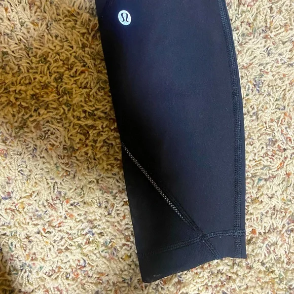 Lululemon athletic leggings - Picture 4 of 4